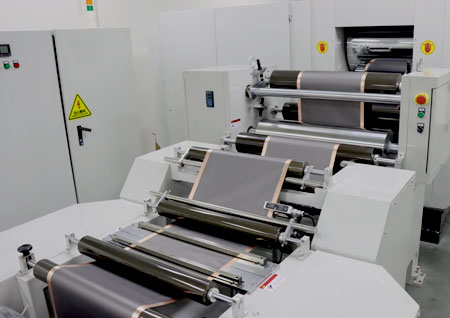 水下300小时的守护者：中国电池点亮威尼斯千年沉船之谜